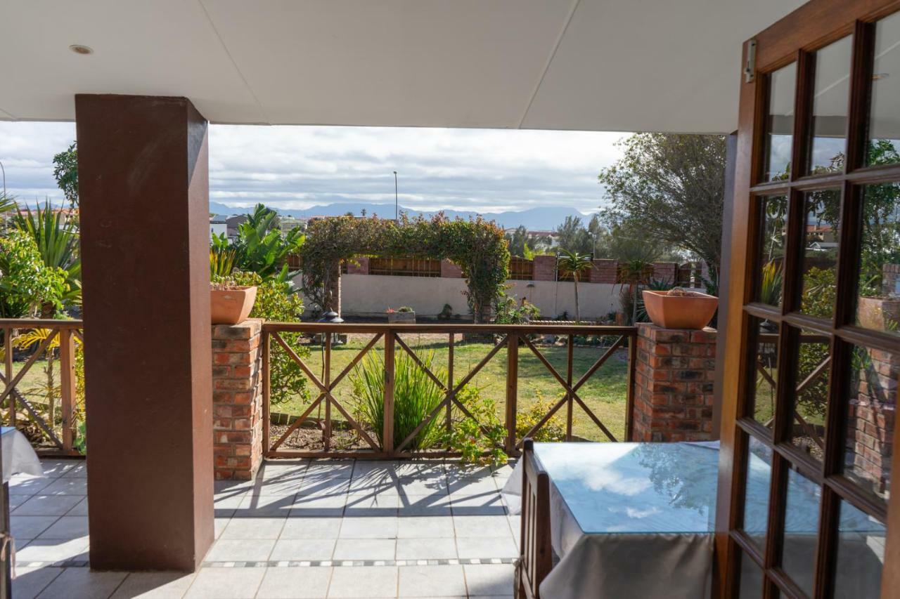 Guest House Arosfa Mossel Bay Zewnętrze zdjęcie